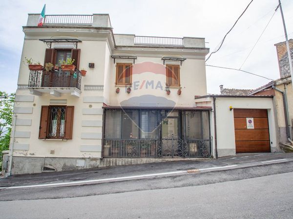 Casa Indipendente Pretoro, CH Vendita