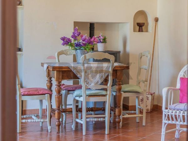 Appartamento Farnese, VT Vendita