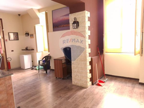 Locale Commerciale Carlentini, SR Affitto