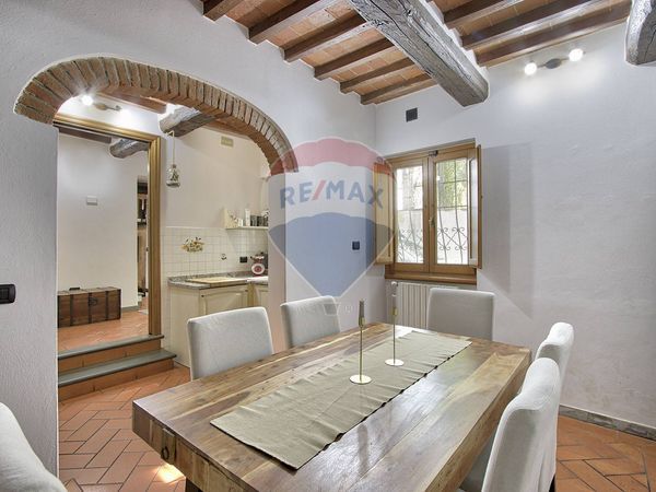 Casa Semindipendente Campagna, Terranuova Bracciolini, AR Vendita