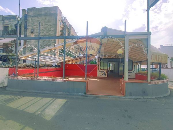 Locale Commerciale Recanati, Giardini-Naxos, ME Affitto