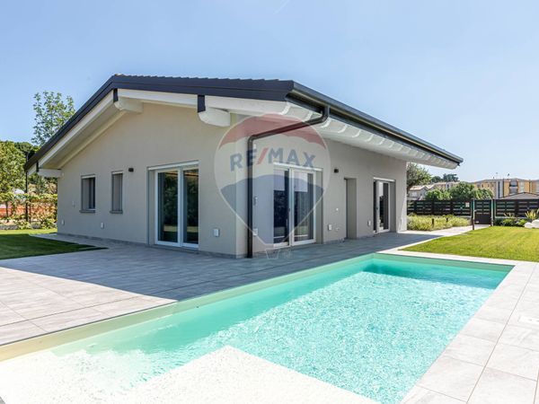 Villa singola Lonato del Garda, BS Vendita