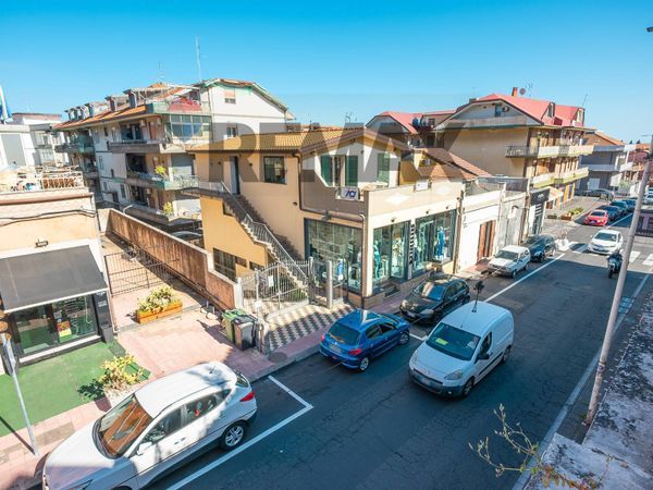 Appartamento Sant'Agata li Battiati, CT Vendita