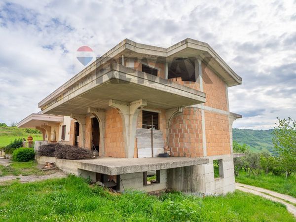 Casa Semindipendente Centro, Gissi, CH Vendita