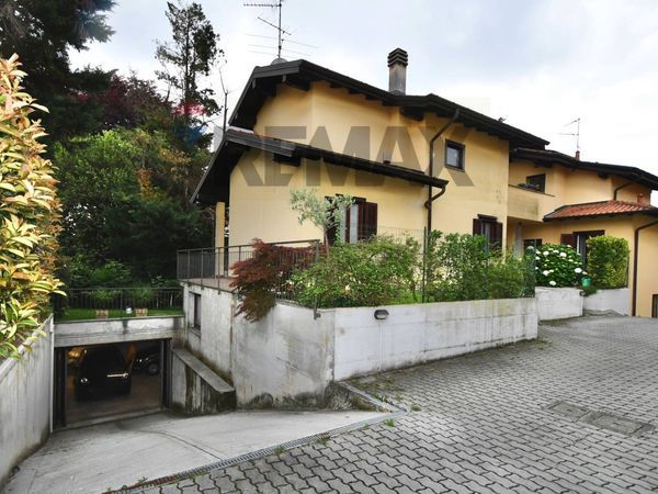 Villa singola Crenna, Gallarate, VA Vendita