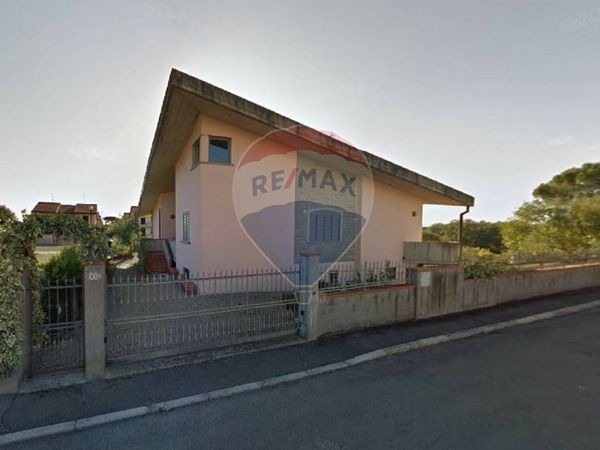 Villa singola Campogialli, Terranuova Bracciolini, AR Vendita