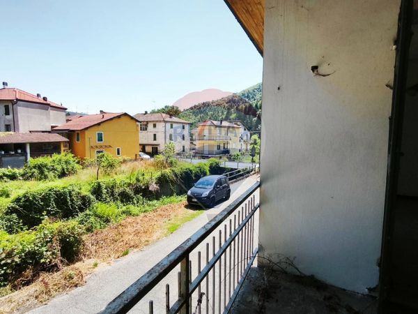 Porzione di casa Piano, Murialdo, SV Vendita
