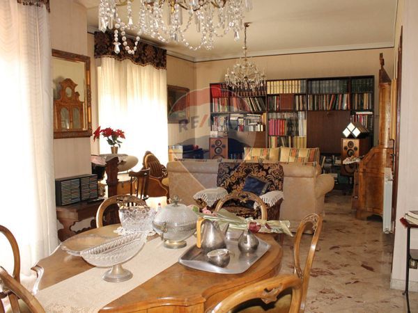 Appartamento Tremestieri Etneo, CT Vendita