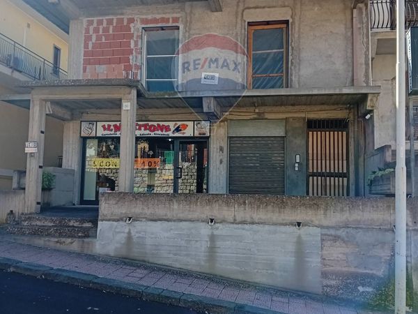 Casa Indipendente Castel di Iudica, CT Vendita