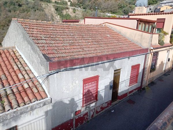 Casa Indipendente Rometta, ME Vendita