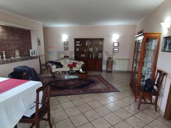 Appartamento Santa Maria di Licodia, CT Vendita