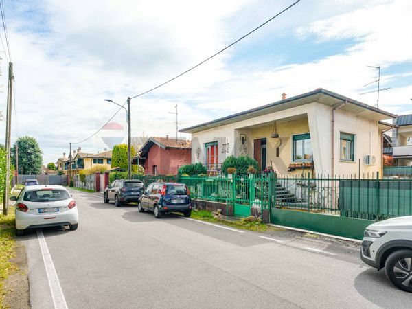 Villa singola Cerro Maggiore, MI Vendita