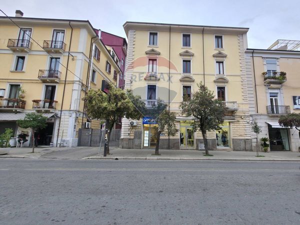 Appartamento Viale Trieste, Cosenza, CS Vendita