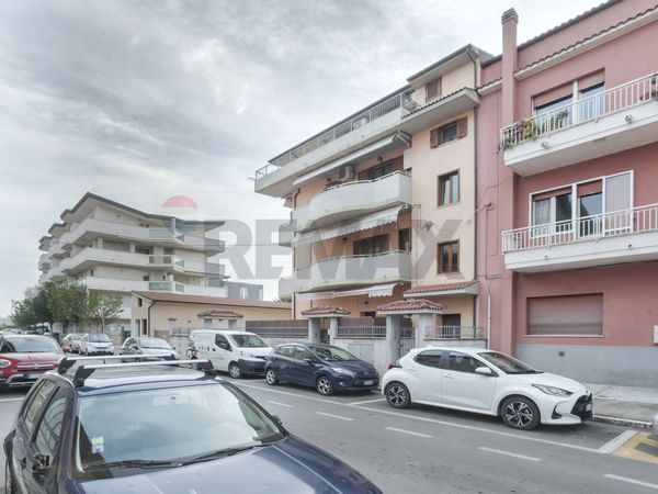 Appartamento Centro, Pescara, PE Affitto - Foto 2