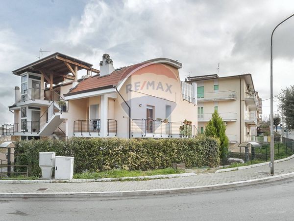 Appartamento Loreto Aprutino, PE Vendita