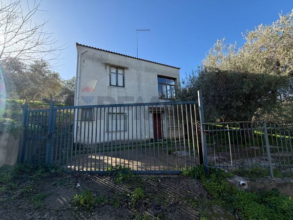 Villa singola Ventimiglia di Sicilia, PA Vendita