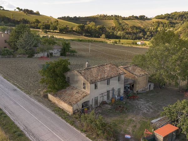 Cascina/Casale Rosora, AN Vendita