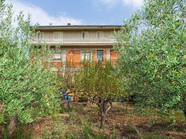 Villa singola Leonforte, EN Vendita