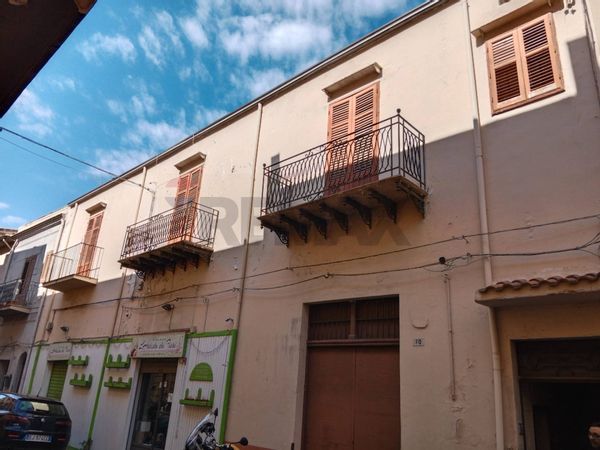 Appartamento Partinico, PA Vendita