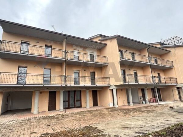 Villa a schiera Collettara, Scoppito, AQ Vendita