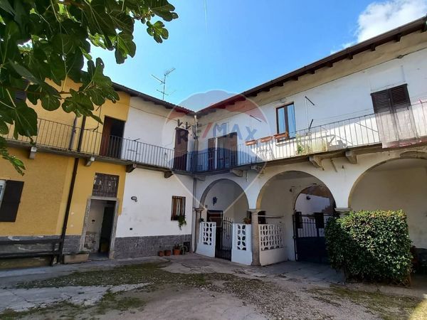 Appartamento Somma Lombardo, VA Vendita