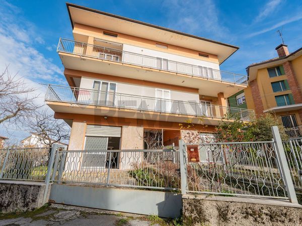 Casa Semindipendente Cupramontana, AN Vendita