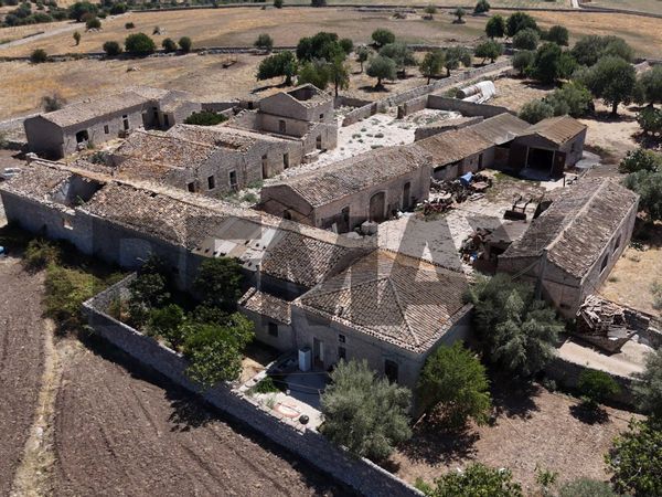 Cascina/Casale Modica, RG Vendita