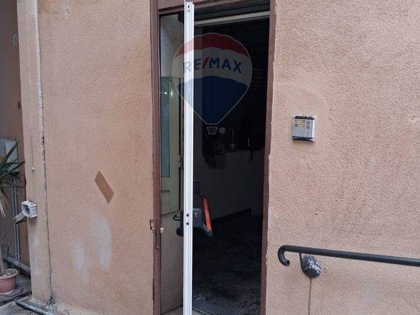 Locale Commerciale Zisa, Palermo, PA Affitto - Foto 2