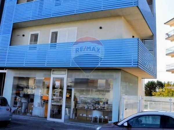 Locale Commerciale Americhe, Ragusa, RG Affitto