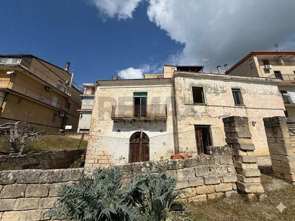 Casa Semindipendente Grassano, MT Vendita