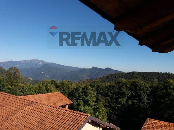 Appartamento Cuasso al Monte, VA Vendita