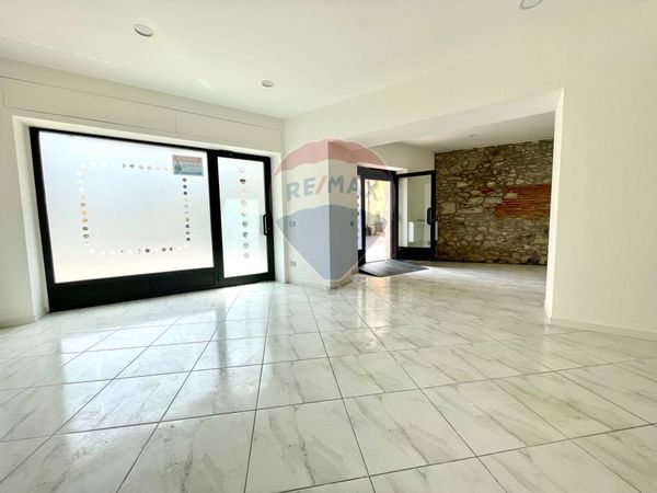 Negozio Brivio, LC Affitto