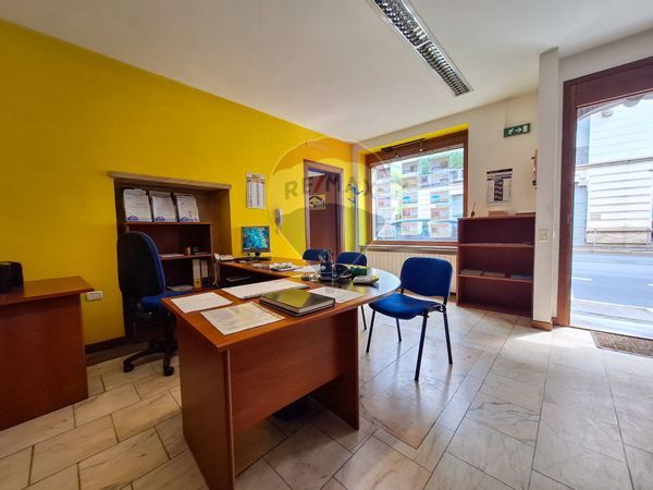 Ufficio Zona Centro, Gallarate, VA Affitto - Foto 4