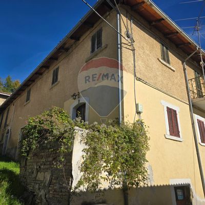 Casa Semindipendente Montereale, AQ Vendita