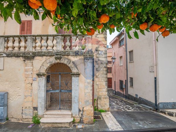 Casa Indipendente Melilli, SR Vendita
