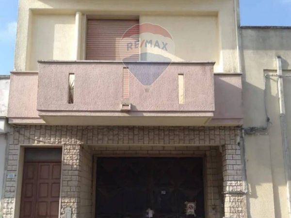 Casa Indipendente San Donaci, BR Vendita