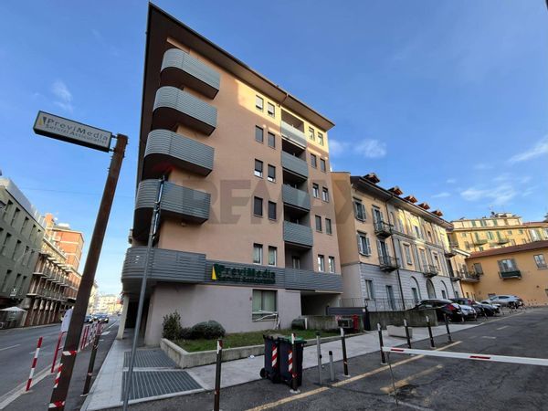 Appartamento Centro, Varese, VA Affitto