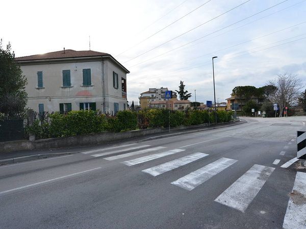 Appartamento Zona Via Piave, Foligno, PG Vendita - Foto 4