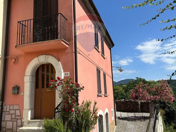 Casa Semindipendente Roccasicura, IS Vendita