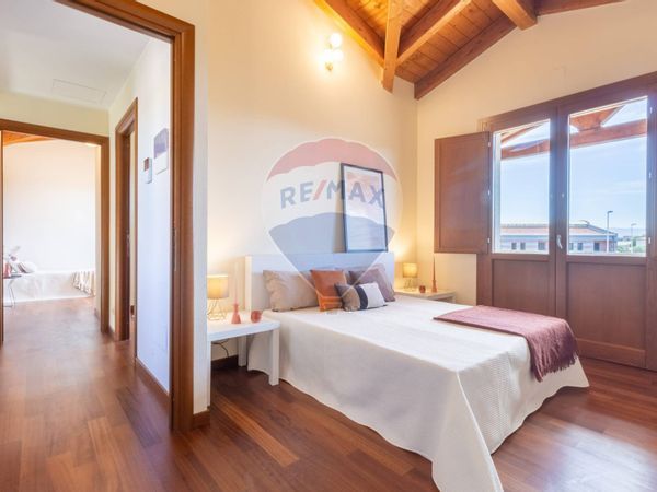 Villa a schiera Quartiere Europeo, Cagliari, CA Vendita