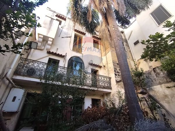 Casa Indipendente Mazzini, Lecce, LE Vendita
