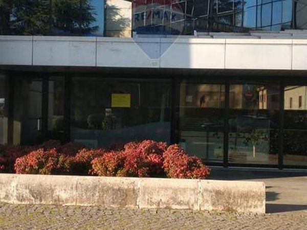 Locale Commerciale Zona Centro, Gallarate, VA Affitto