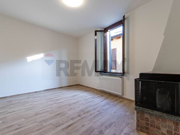 Appartamento Seregno, MB Vendita