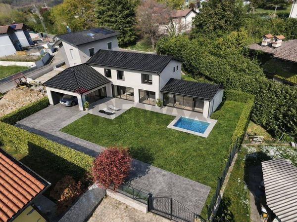 Nuove costruzioni Saltrio, VA Vendita