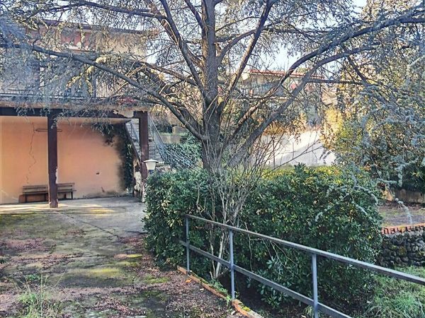 Villa singola Pedara, CT Vendita