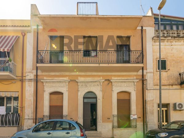Casa Indipendente Rosolini, SR Vendita