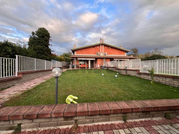 Villa singola Anguillara Sabazia, RM Vendita - Foto 2