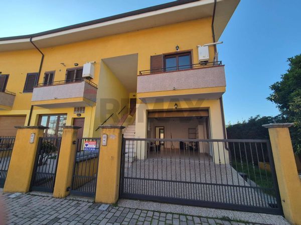 Villa a schiera Espansione Sud, Francavilla al Mare, CH Vendita