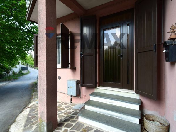 Casa Semindipendente Casola, Terenzo, PR Vendita