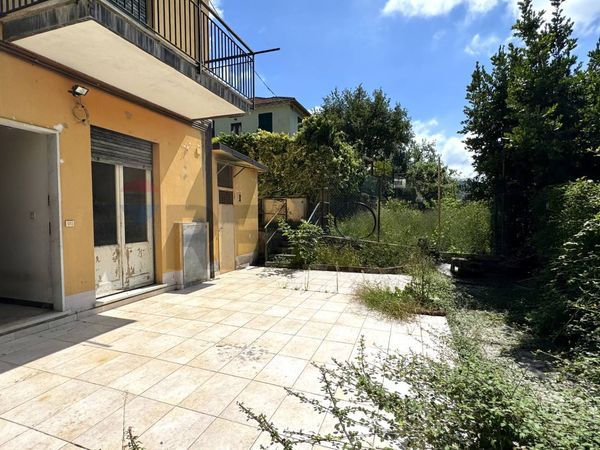 Appartamento Lumarzo, GE Vendita